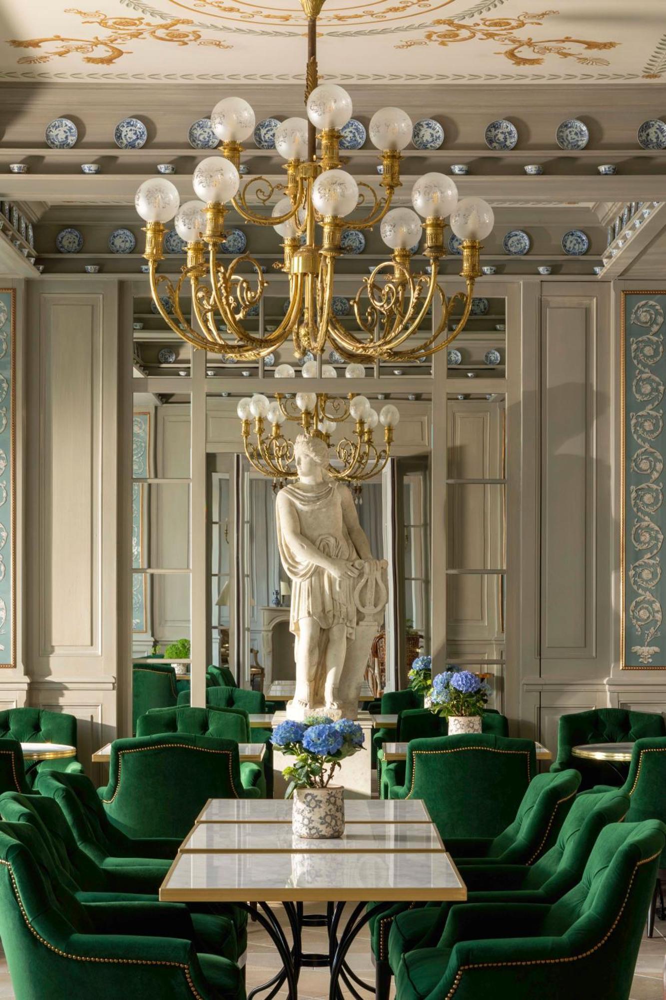 Hotel Du Quai Voltaire Paris Exteriör bild
