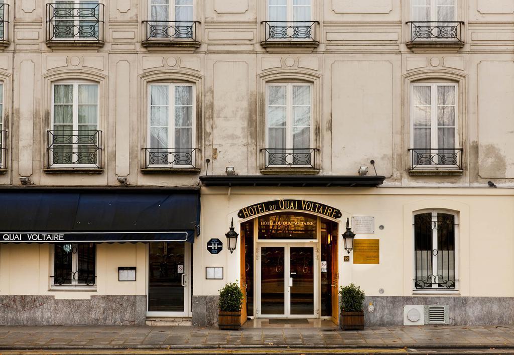 Hotel Du Quai Voltaire Paris Exteriör bild